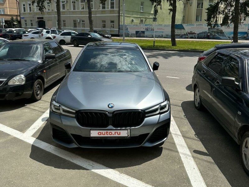 БМВ е46 ночью