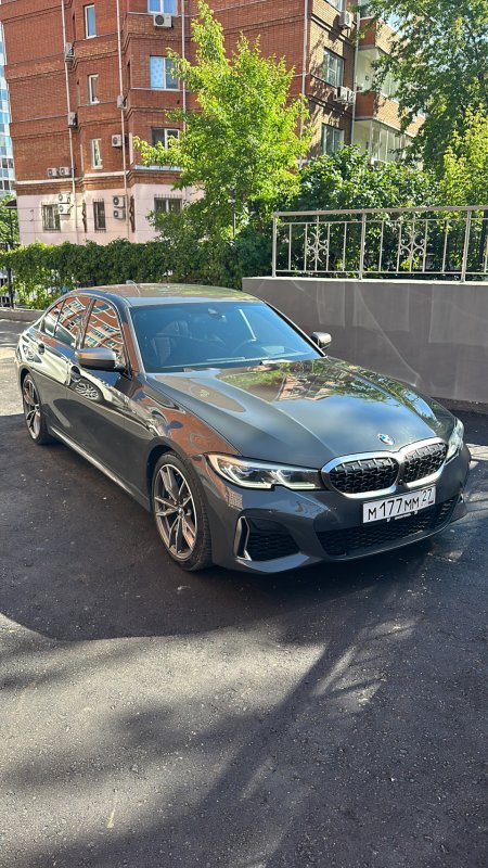 BMW 5 g30 черная