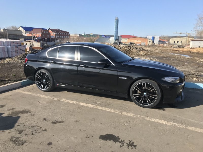 BMW 5 f10 r18