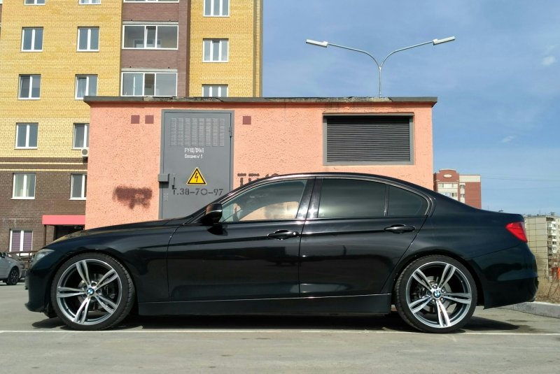 BMW 3 f30 r19