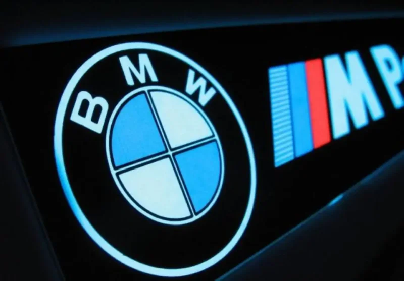 BMW логотип