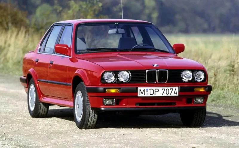 BMW 318 e30 седан