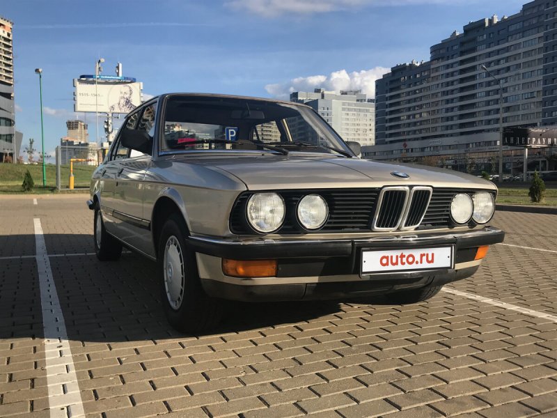 BMW 3 1988