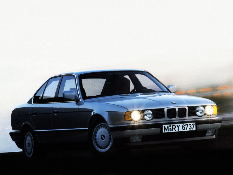 БМВ 535 I e34