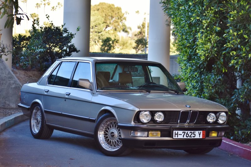 BMW 5 e34 1987