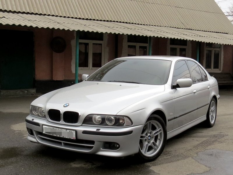 BMW 5 2003