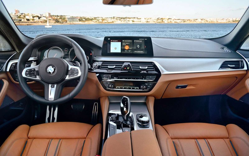 BMW 5 2017 Interior