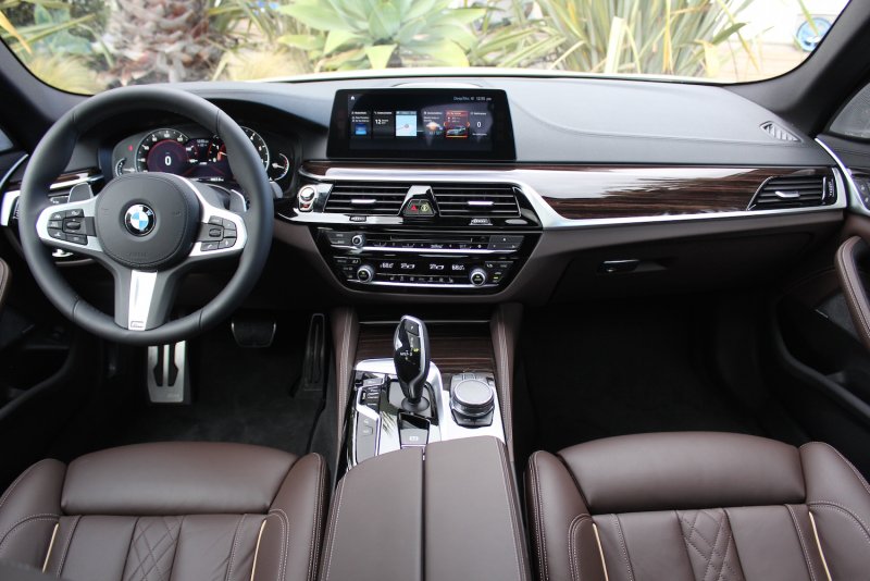 BMW 3 g30 салон