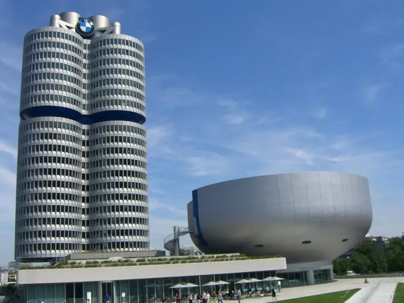 Музей BMW Германия Бавария Мюнхен