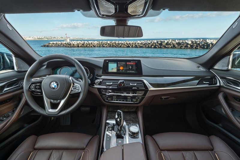 BMW 5 g30 салон