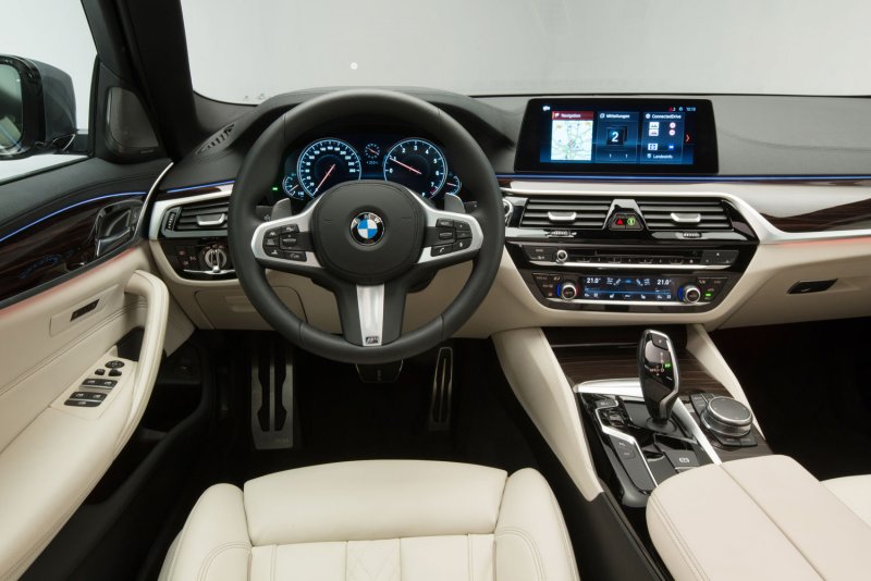 BMW 5 g30 салон