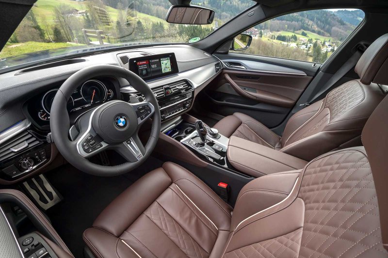 BMW 5 g30 салон