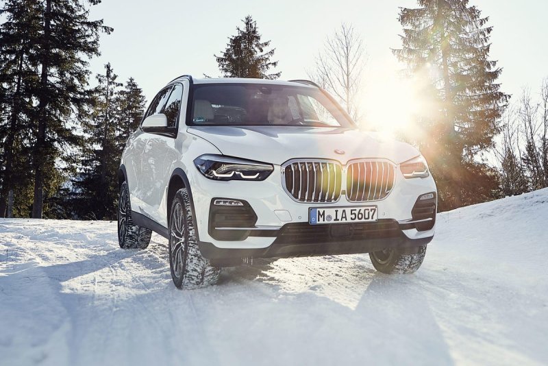BMW x5 m5 зима