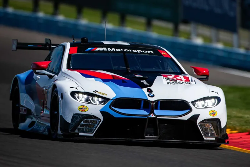 BMW Motorsport машина