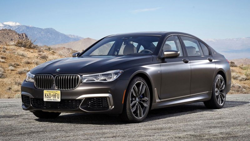 BMW m760li v12 2017