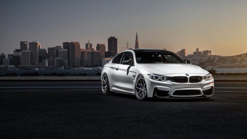 BMW m4 f82 White