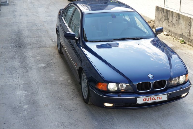 БМВ 5 1999