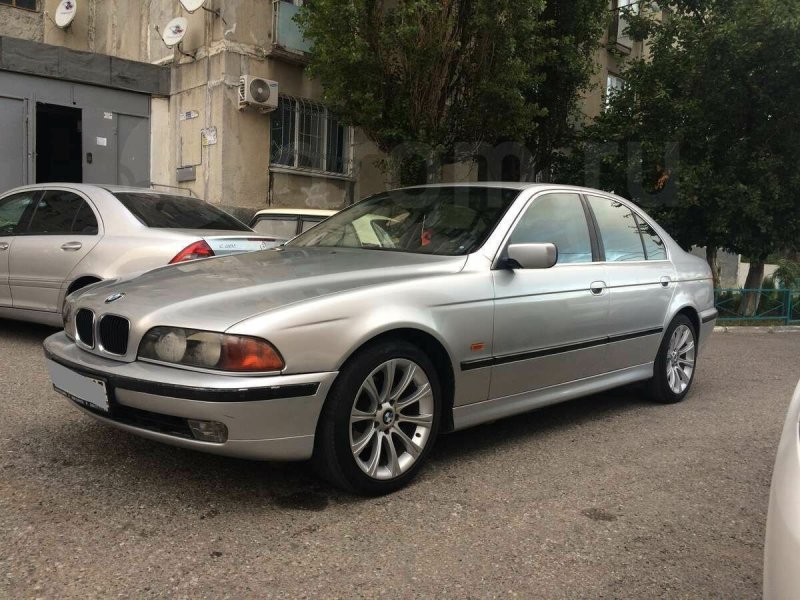 БМВ 523 е39