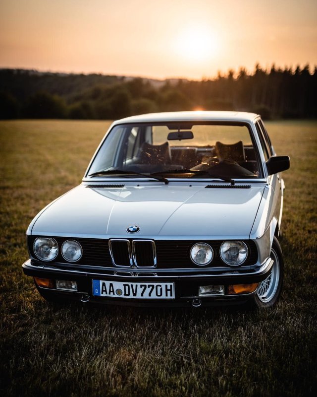 BMW 3 e28