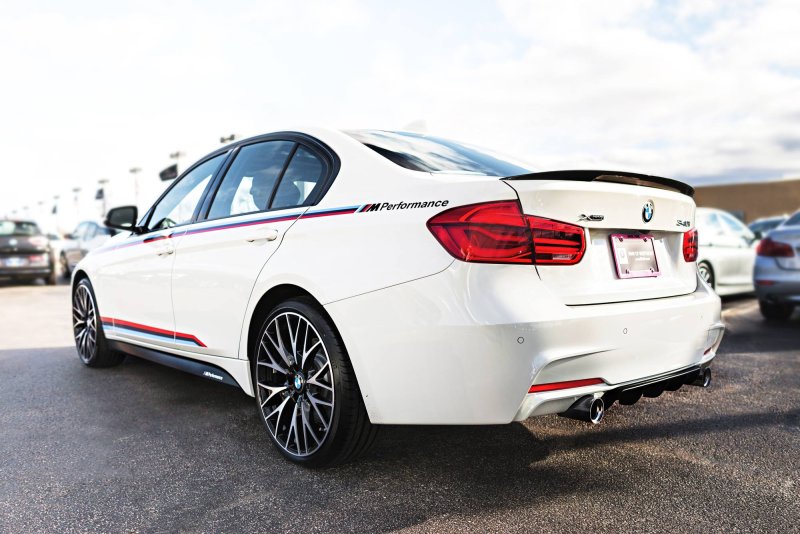 BMW m3 f30 m Performance