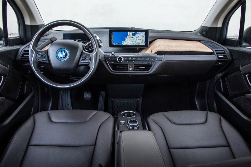 BMW i3 салон