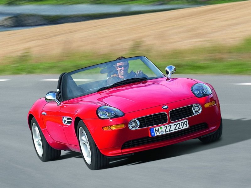 BMW z8 красная