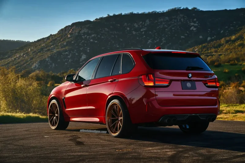 BMW x5m f85 Red