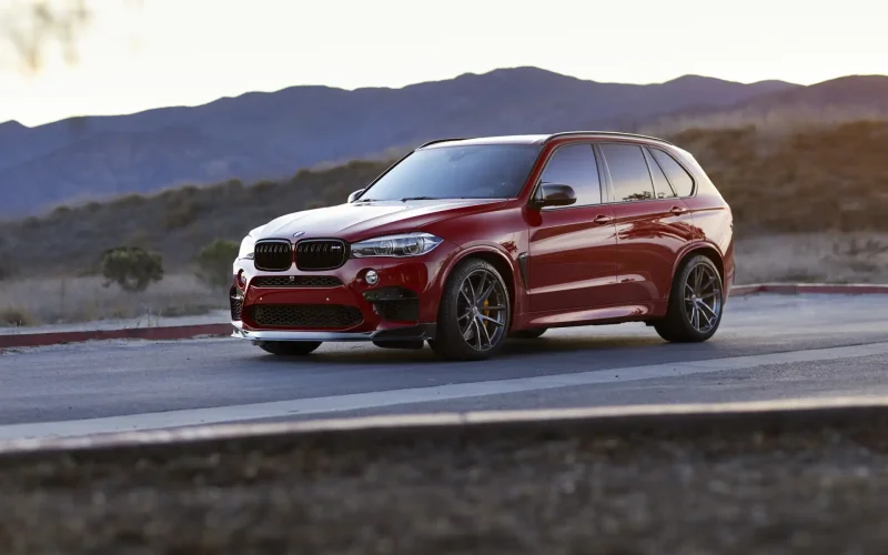 BMW x5m f85 Red