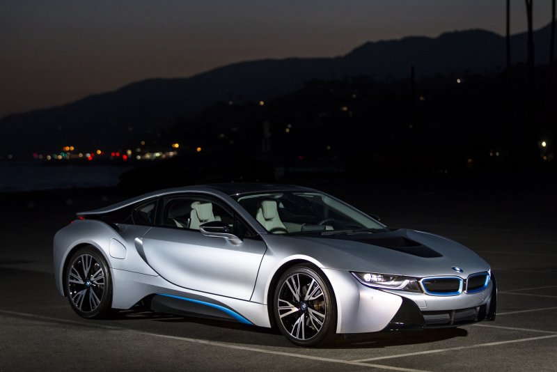 BMW i8 EDRIVE