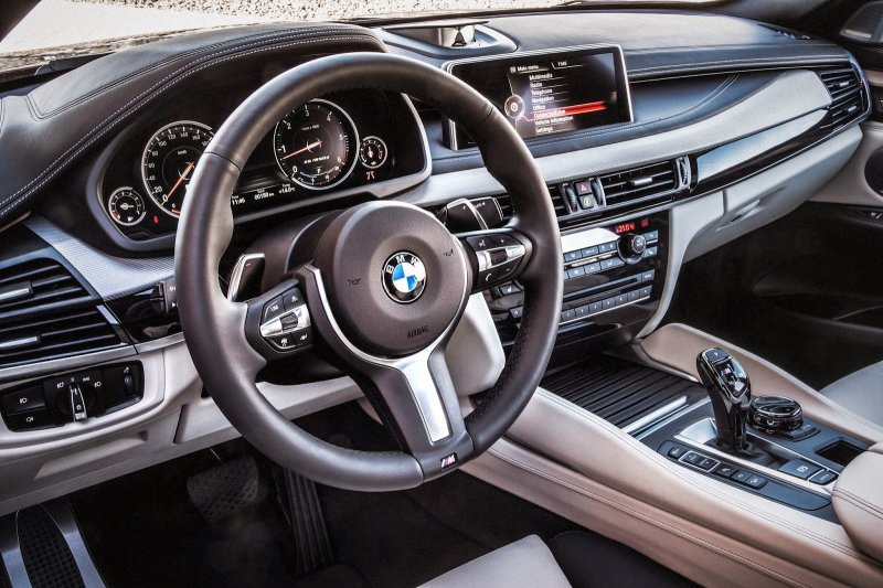 BMW x6 2016 салон