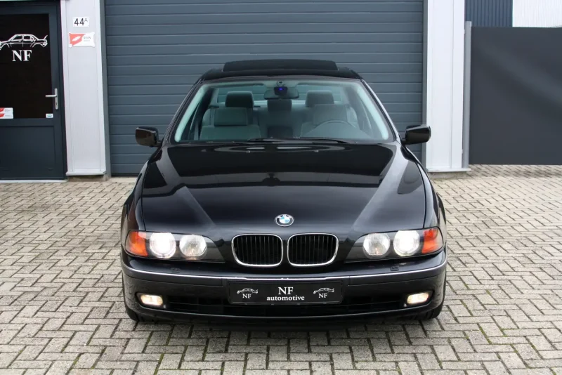 BMW e39 1998