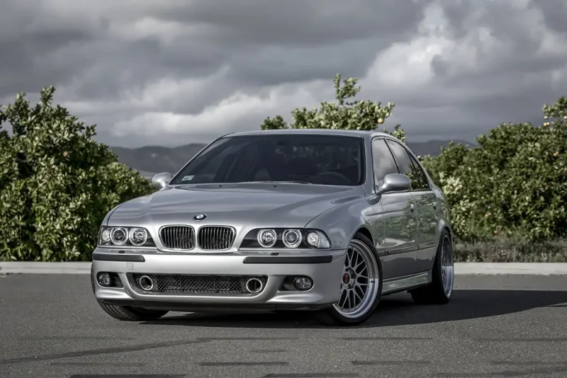 BMW e39 м5