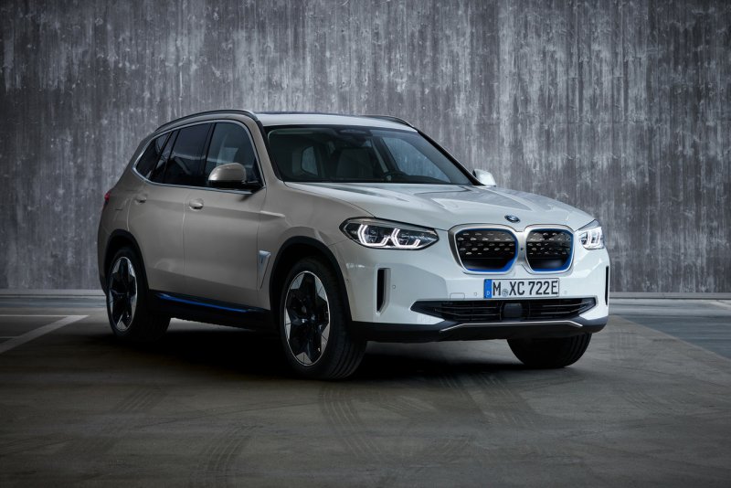 BMW x3 Electric