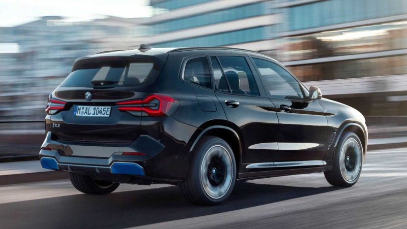 IX BMW 2021 электро
