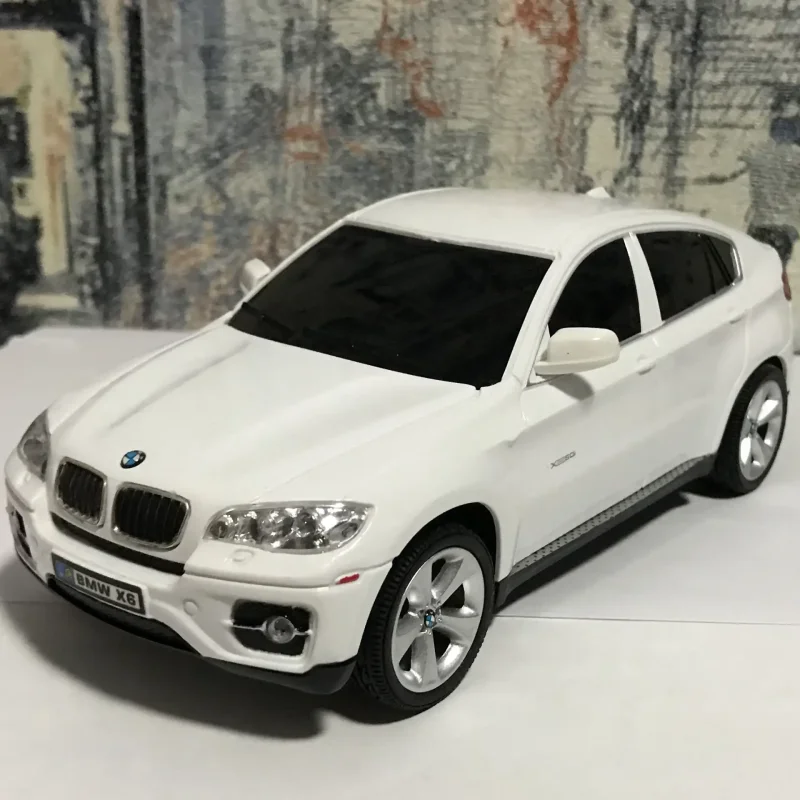 Машинка "BMW x6"