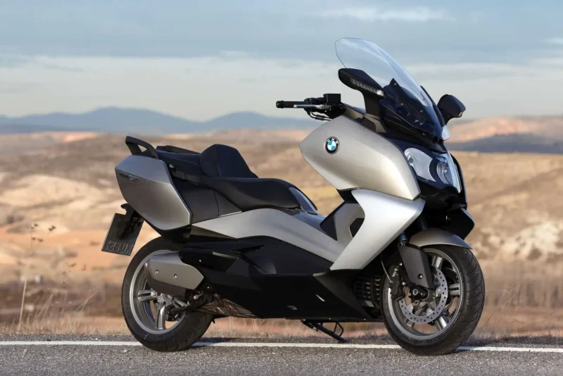 Скутер BMW c650gt