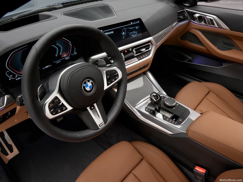 BMW 4 Coupe 2021 салон