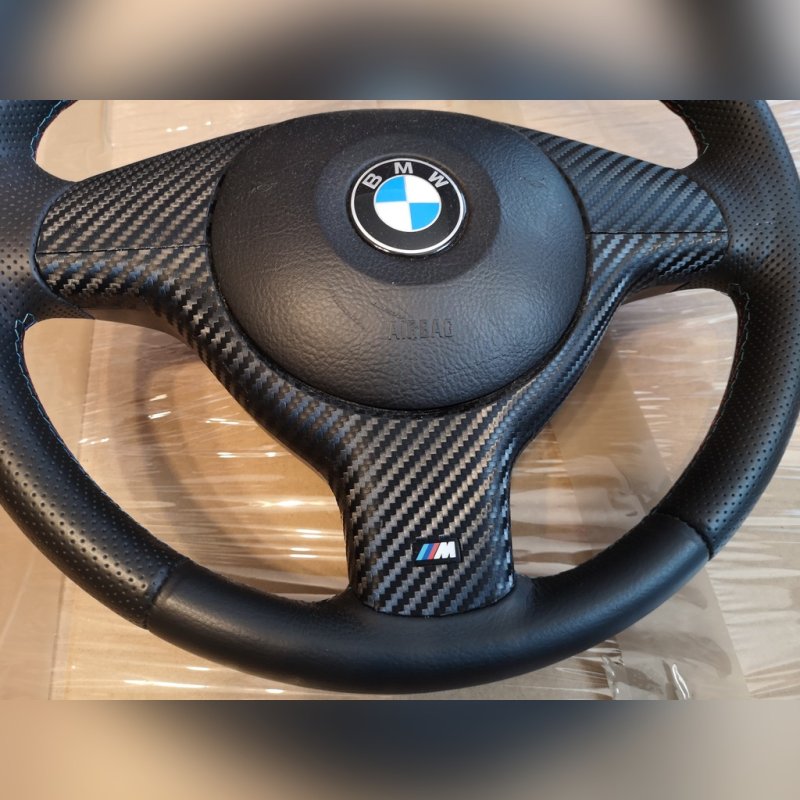 Руль BMW e46 в карбоне