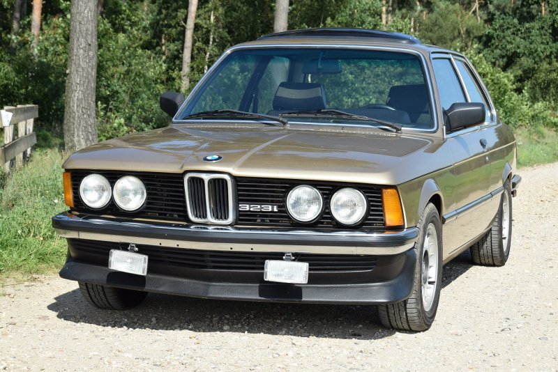 BMW 3 e21