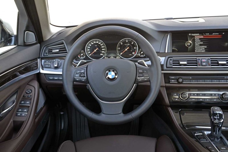 BMW 5 Series (f10)