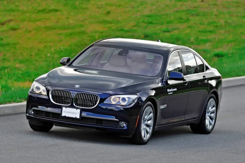 BMW 760i f01
