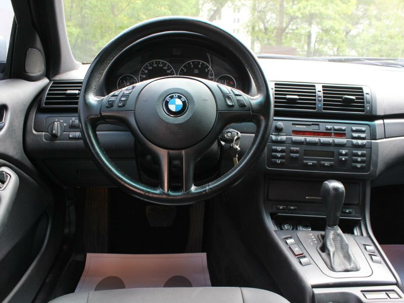 BMW 320i e46