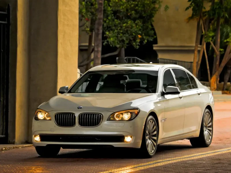 BMW 7 Series f01