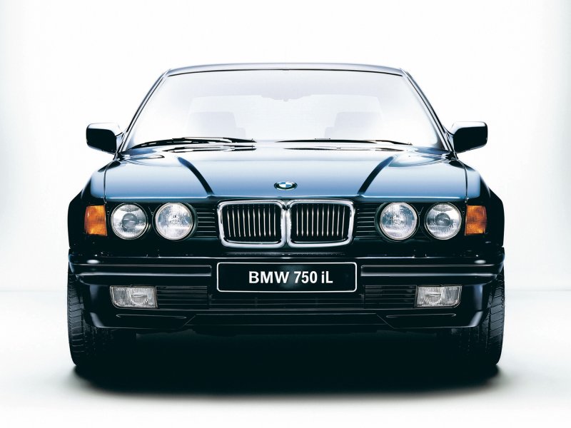 BMW e34 750il