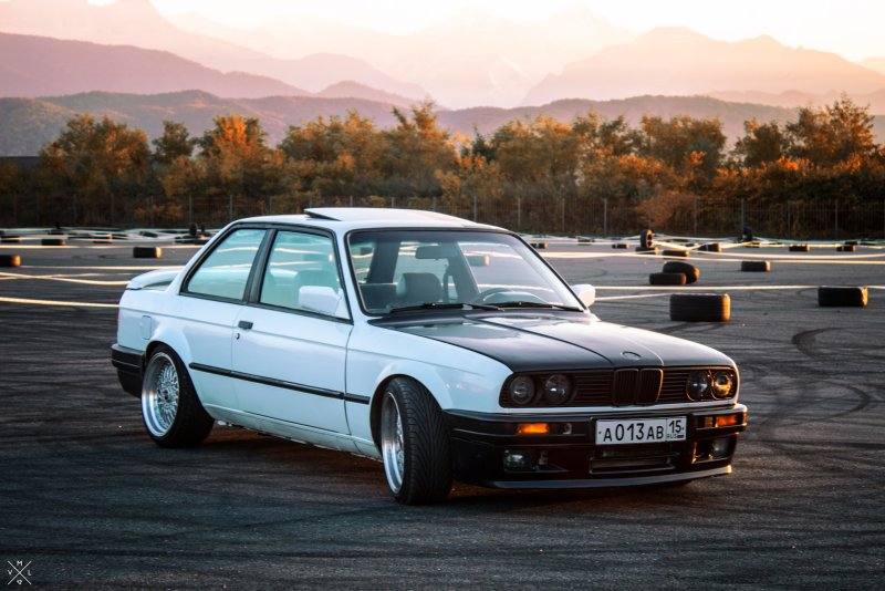 BMW m4 e30