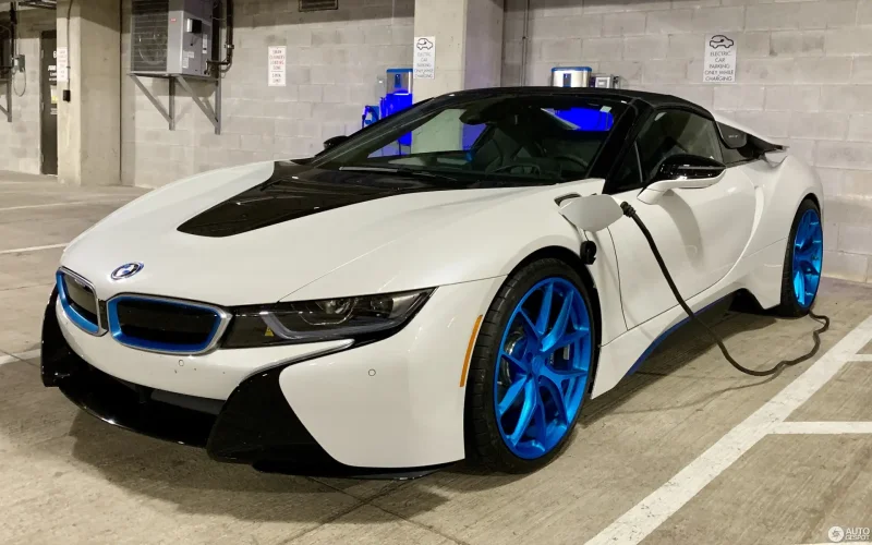 BMW i8 Roadster 2020