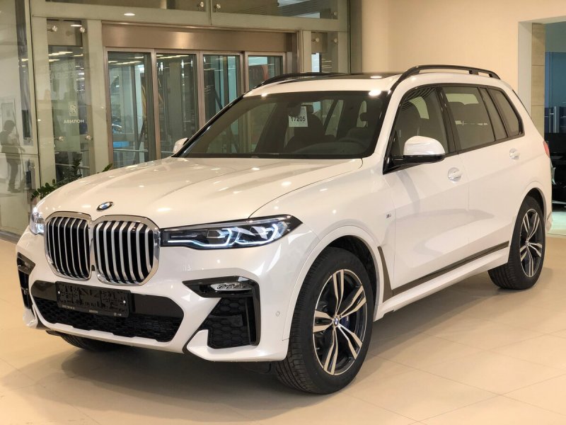 BMW x7 40i i (g07)