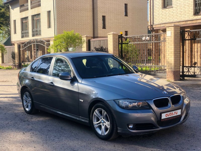 BMW e90 320i