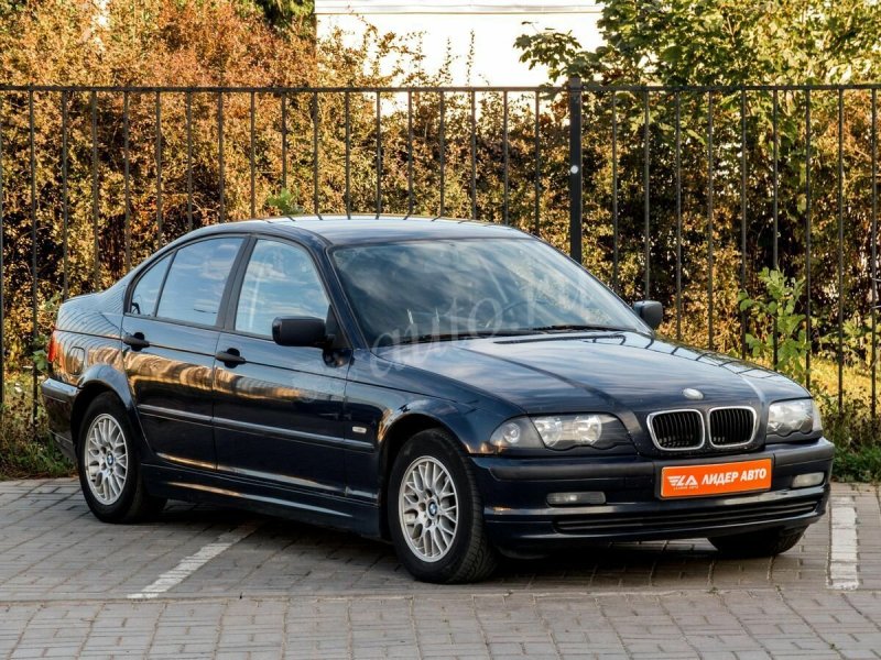 BMW 3 1999