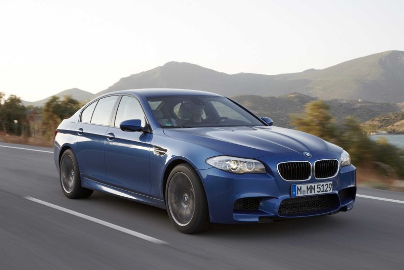 BMW m5 2011